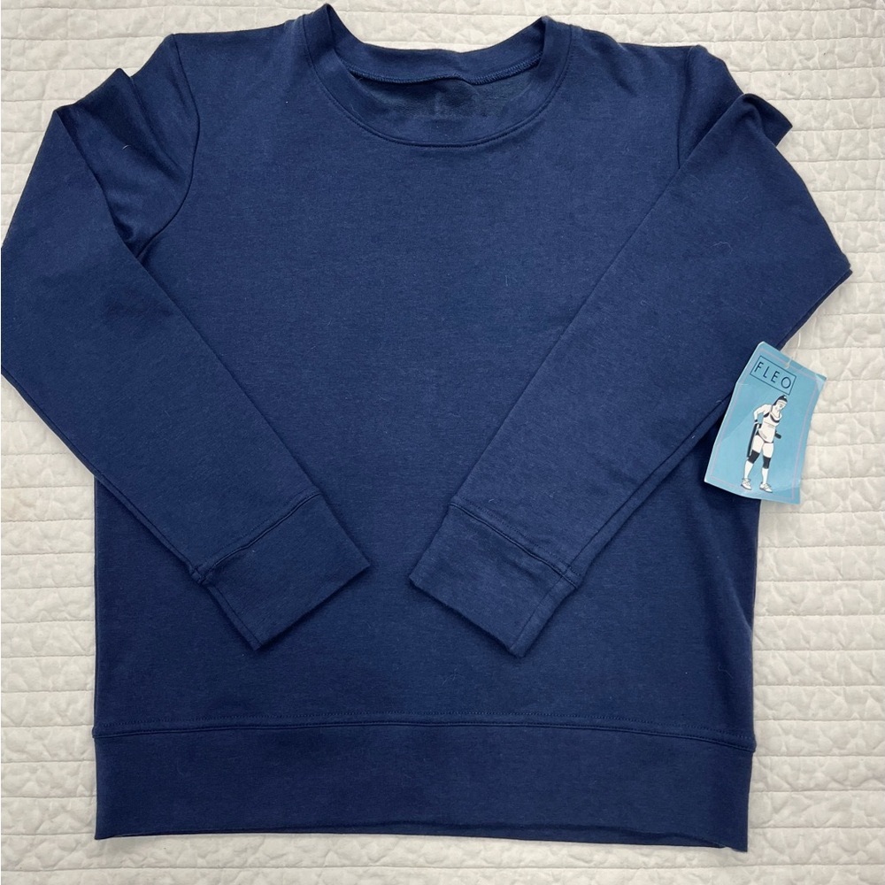 NWT blue Fleo sweatshirt- size small
